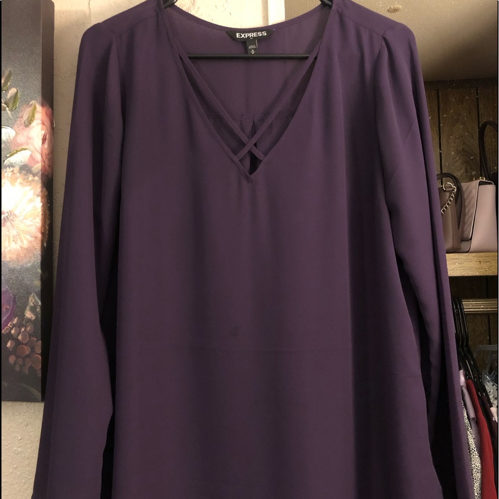 Long sleeve purple top